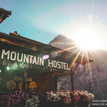Mountain Hostel Gimmelwald-2